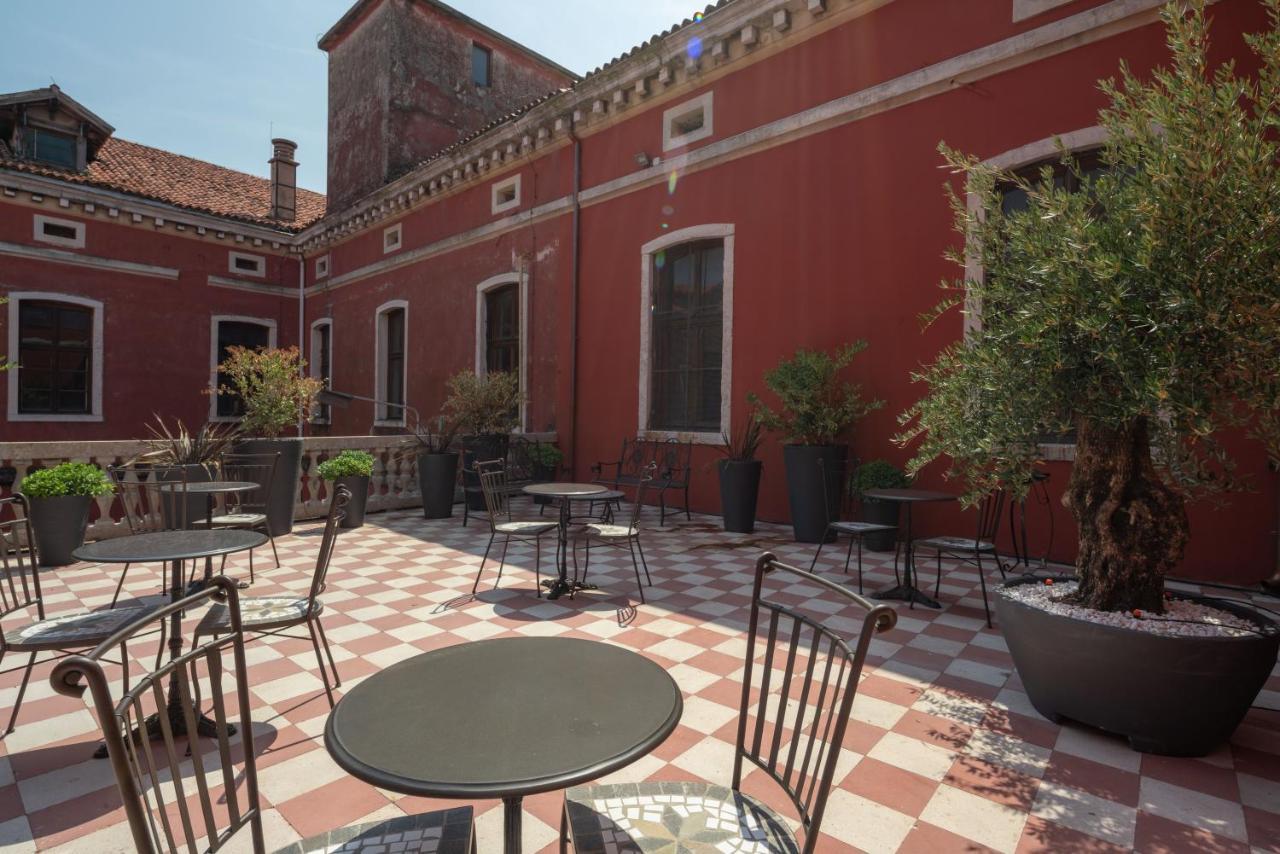 Hotel Palazzo Martinelli Dolfin Venecia Exterior foto